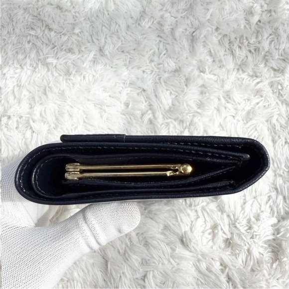 Yves Saint Laurent Black and White Wallet - Picture 11 of 13